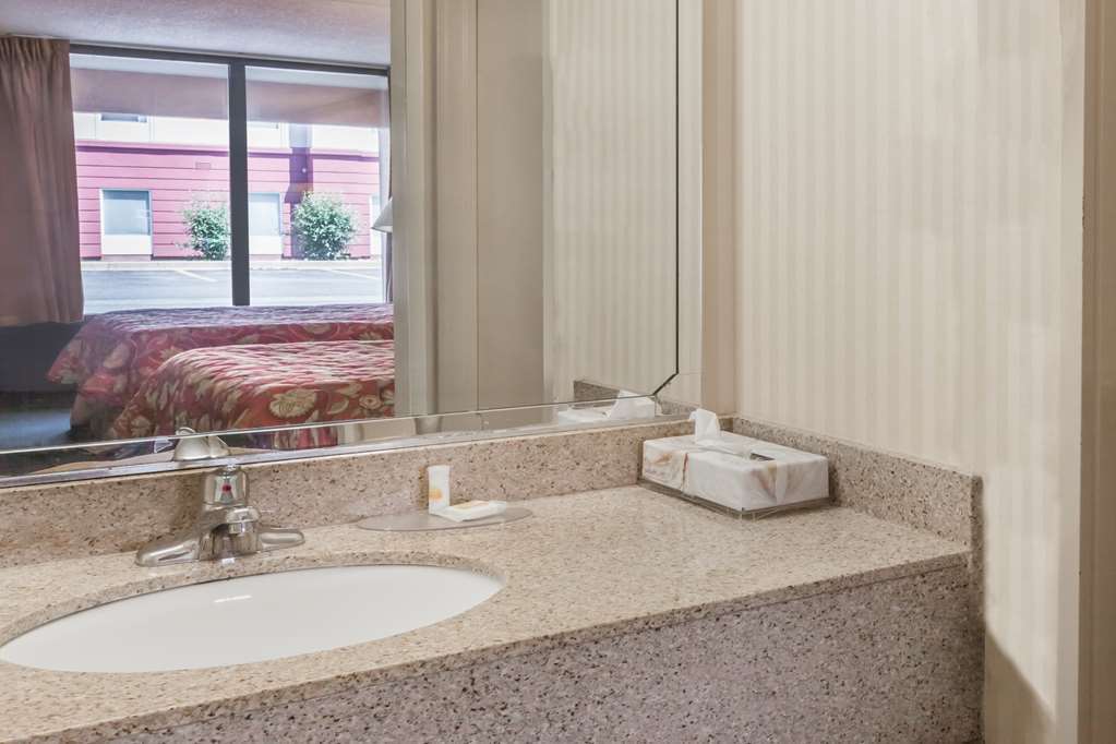Days Inn By Wyndham Newark Wilmington Camera foto